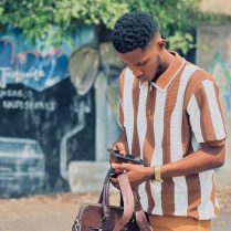 Ola, 25 years old, StraightIbadan, Nigeria